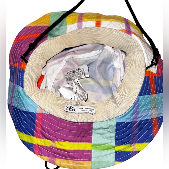 Men’s- Zara- Multicored Line Bucket Hat- NWOT - Picture 2 of 2